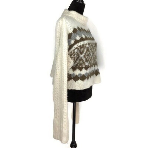 Free People Alpine Crop Mock Neck Sweater Ivory Chunky Oversize Knit NEW $148 - Picture 3 of 5